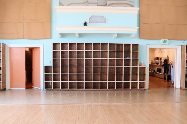 Yoga Flow SF Ocean - Yoga Studio San Francisco