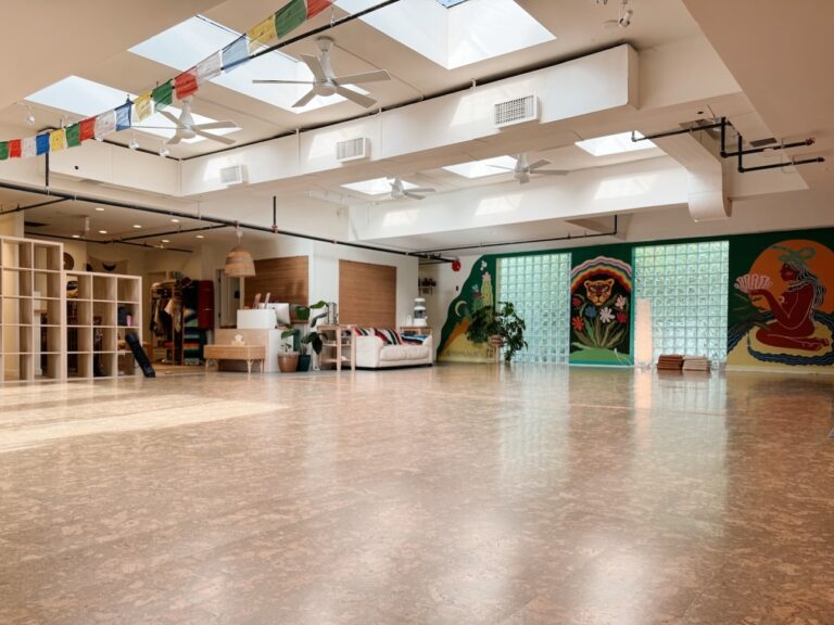 Casa Copal - Kitsilano Yoga Studio