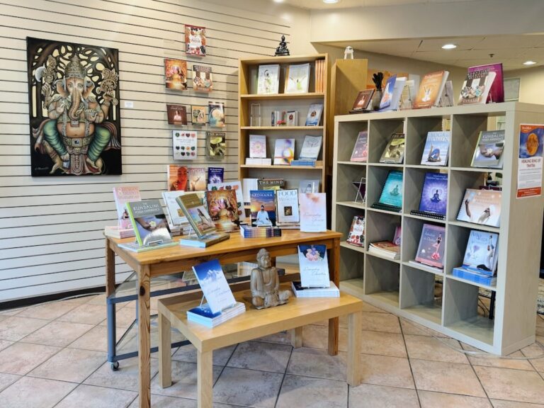 Yoga West Vancouver - Kundalini Yoga Studio