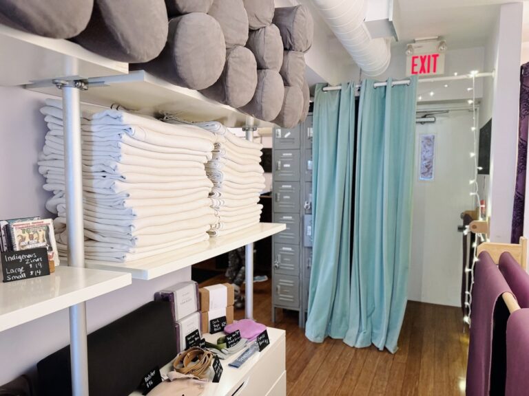 Kula Yoga - Toronto Annex