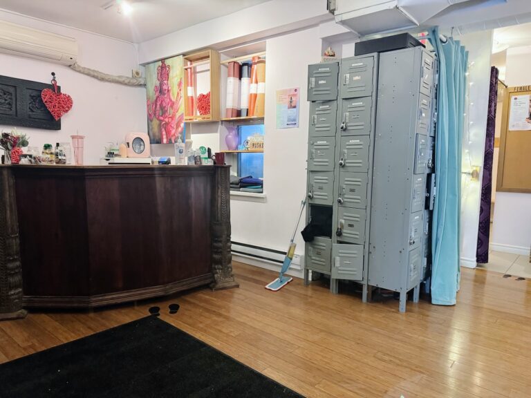 Kula Yoga - Toronto Annex
