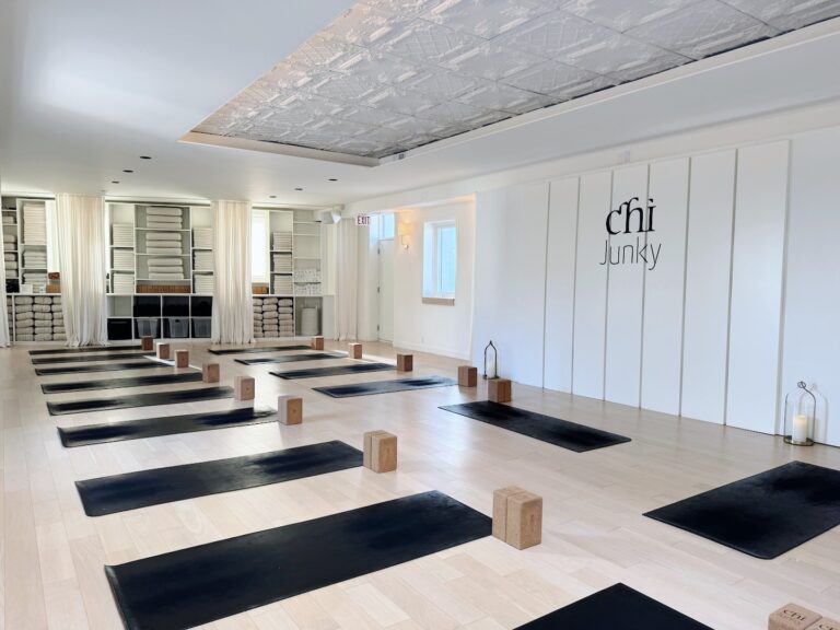 Chi Junky Movement Studio - Toronto Chi Junky Movement Studio - Toronto