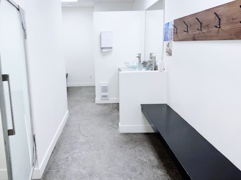 Our Yoga Space Kelowna - changerooms