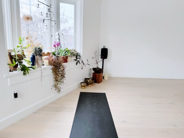 Yogaspace Toronto - studio room