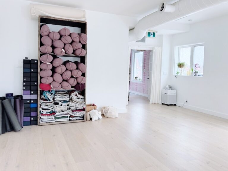 Yogaspace Toronto - studio room