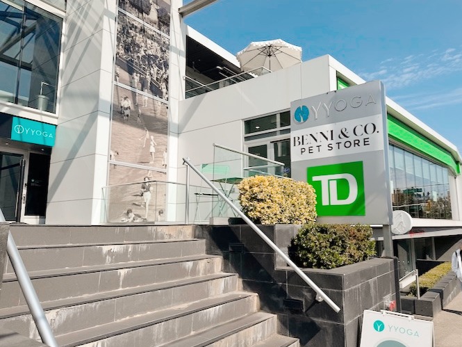 YYOGA Kitsilano - streetview